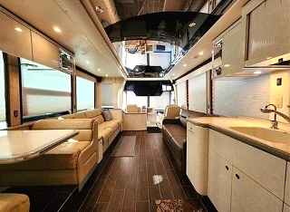 2002 Prevost xl2 Vantare 2 Slide Outs for sale 